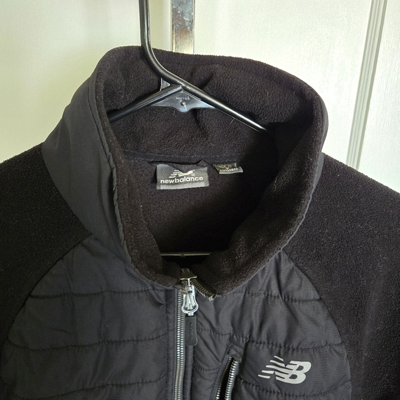 Men New Balance Jacket sz Small Black - Picture 2 of 5